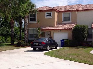 797 NW 151st Ave, Pembroke Pines, FL 33028