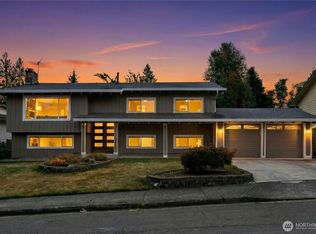 12563 SE 71st St, Renton, WA 98056