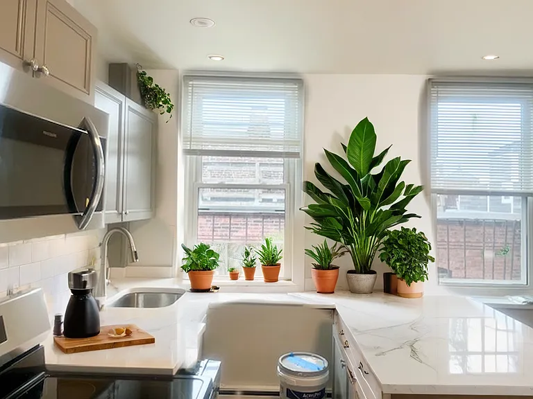 203 Salem St #4 — Photo 2