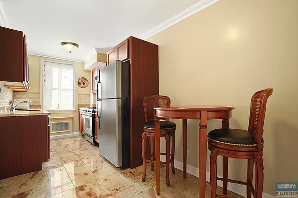 Sold by Bellmarc Realty | media 15