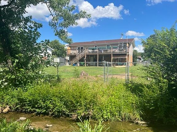 2nd image of 108 Battlewood Dr