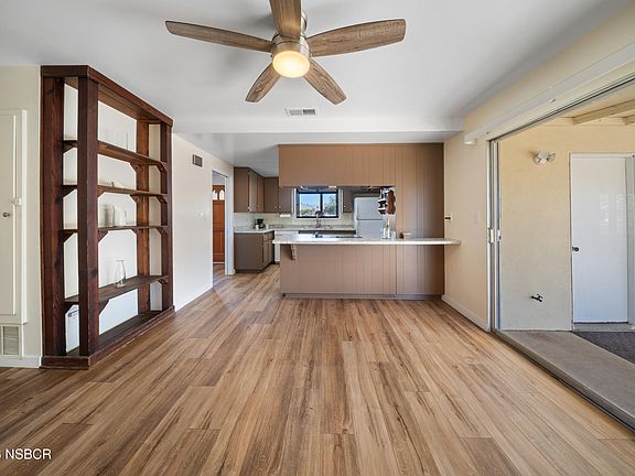 5th image of 176 Alcor Ave