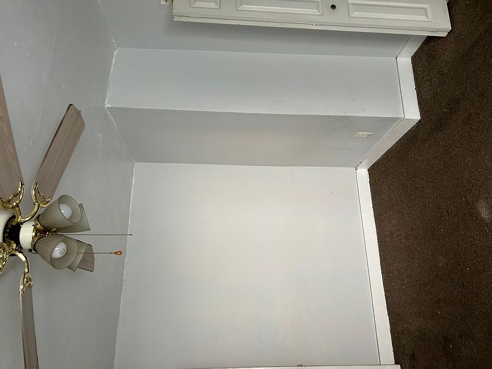 1st image of 150 E Courtland St #1
