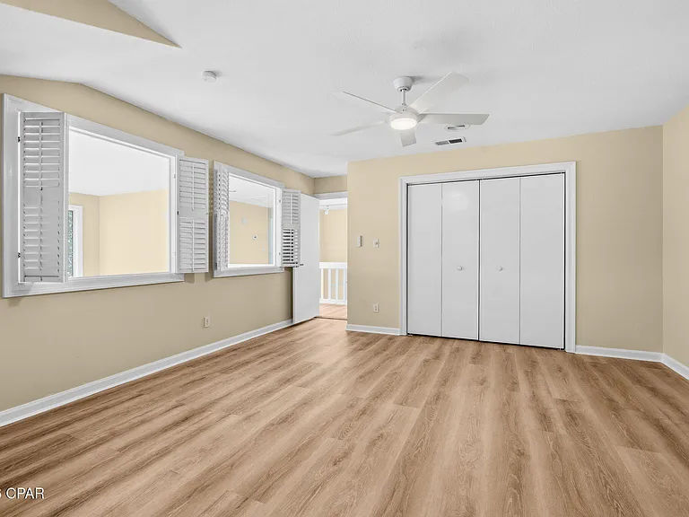 2718 Country Club Dr — Photo 21