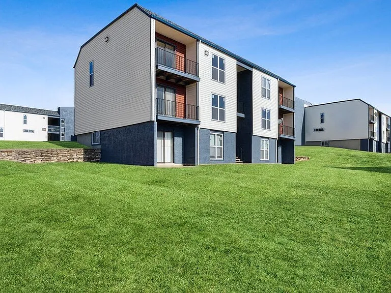 Parc at Creekside — Photo 20