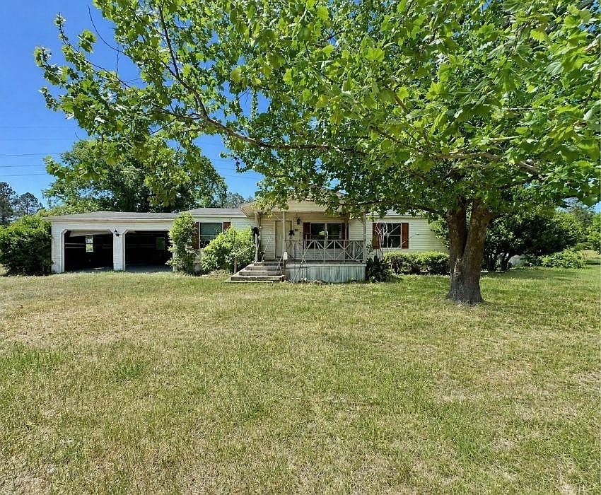 1st image of 4523 Mockingbird Ln