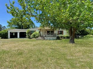4523 Mockingbird Ln, Waycross, GA 31503