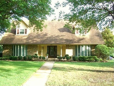 1st image of 540 Kathy Dr