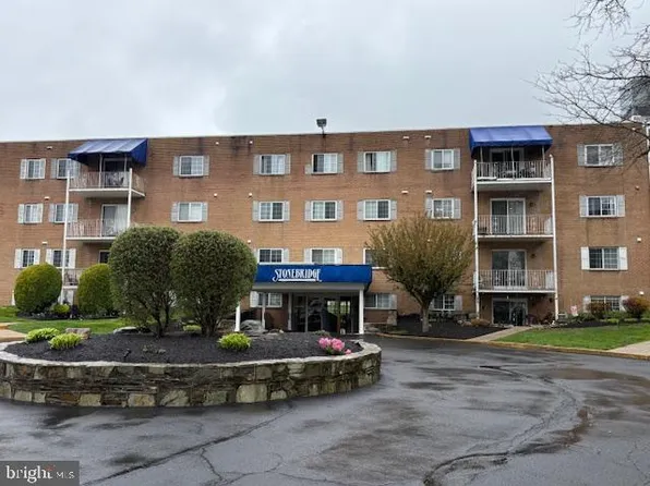 300 Byberry Rd APT 202, Philadelphia, PA 19116