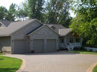 28053 Timber Lane Rd, Paynesville, MN 56362