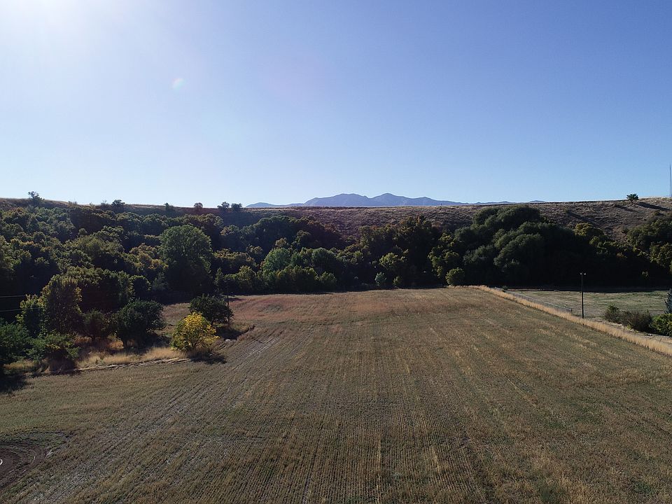 1st image of 5025 S Hollow Rd