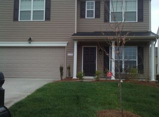 6730 Championship Dr, Whitsett, NC 27377