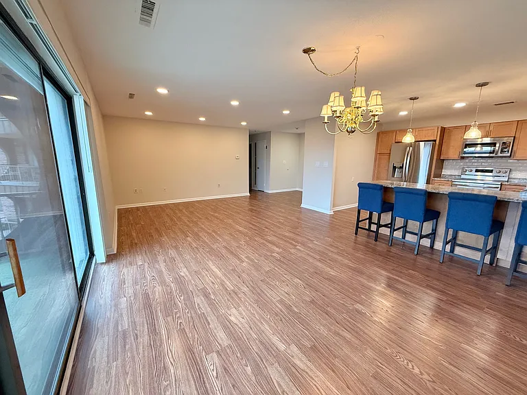 1000 Paradise Rd N #3R — Photo 9