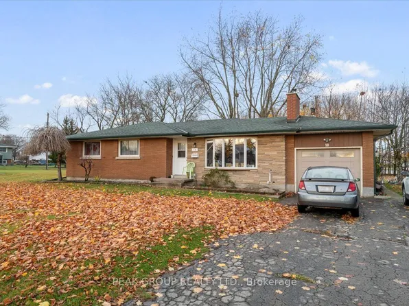 18 Karen Cres, Welland, ON L3C 2Y6