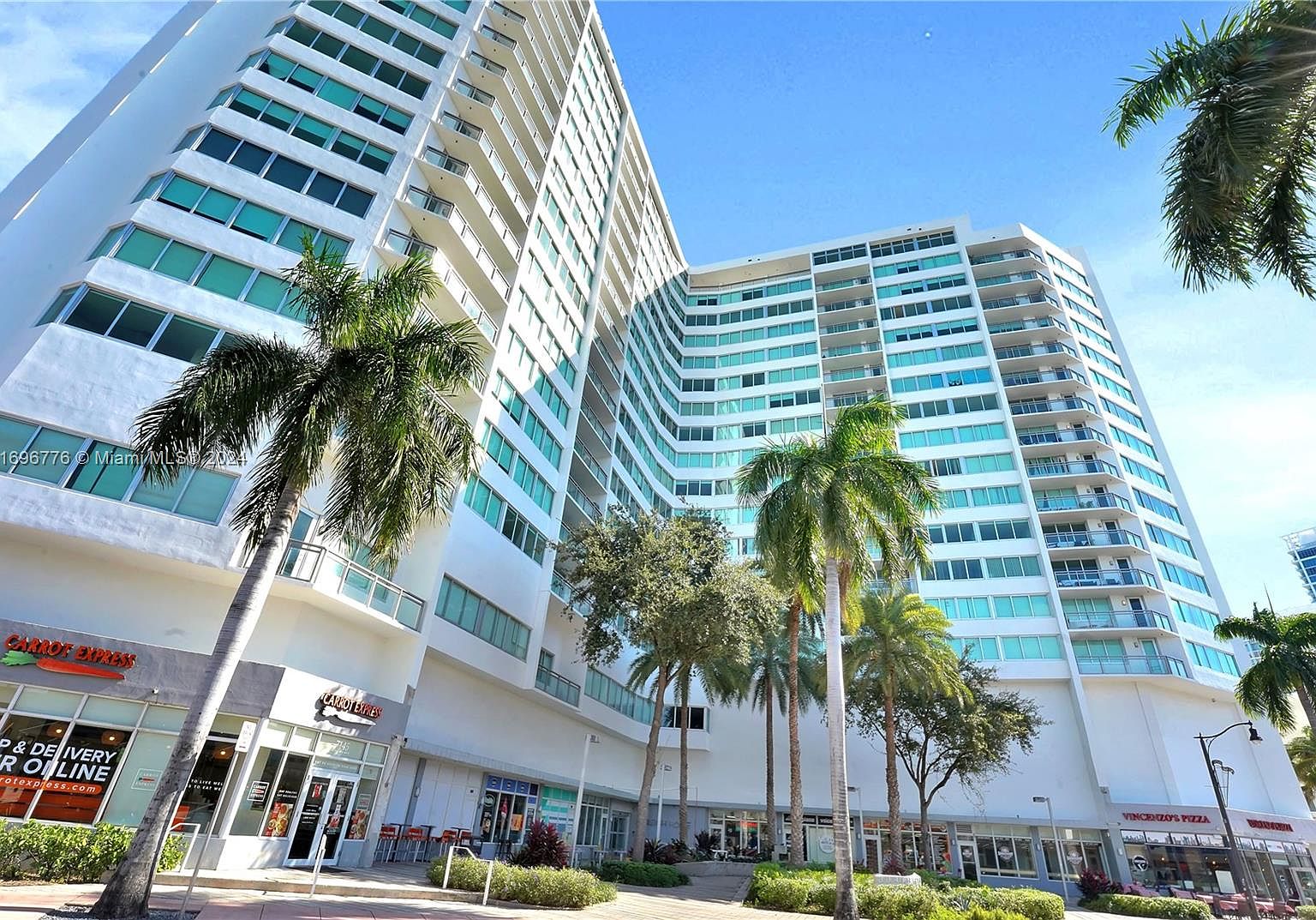 7135 Collins Ave APT 623, Miami Beach, FL 33141 | Zillow