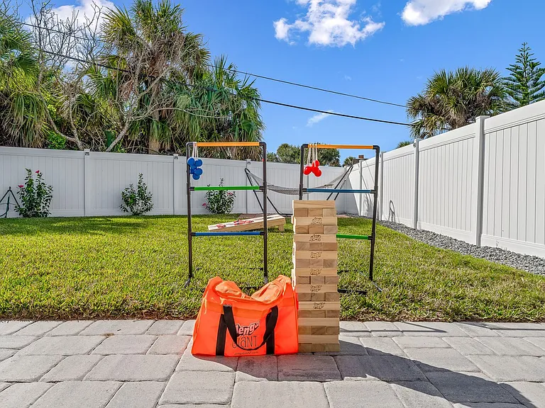 6 Palmetto — Photo 57