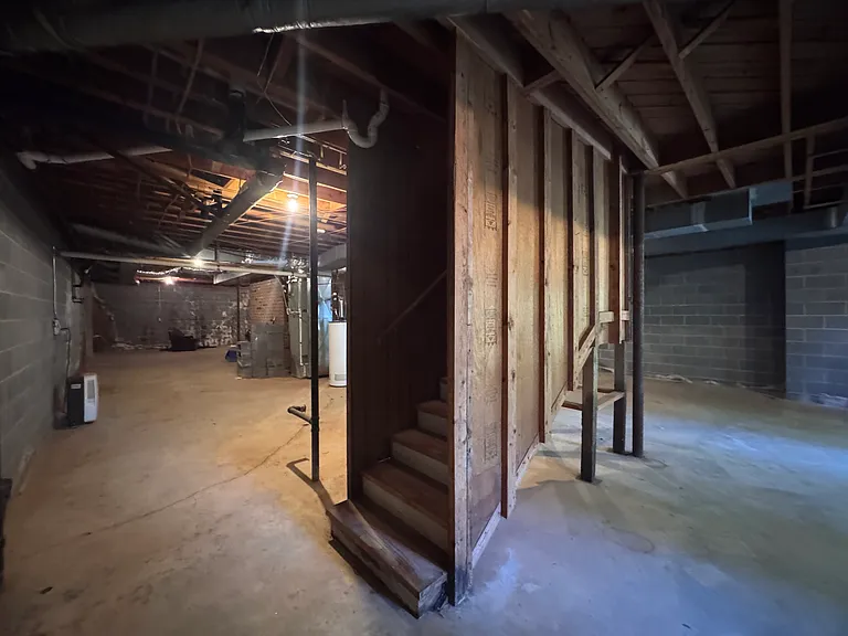 603 Shannon Rd — Photo 41