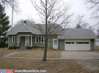 364 W Maple St, Dwight, NE 68635