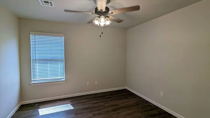 8774 Patriot Dr — Photo 28