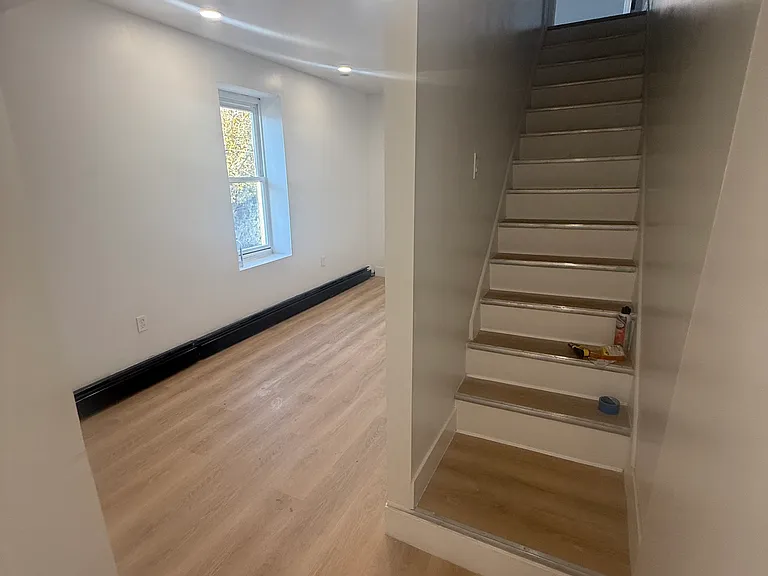 100 Neversink St — Photo 14