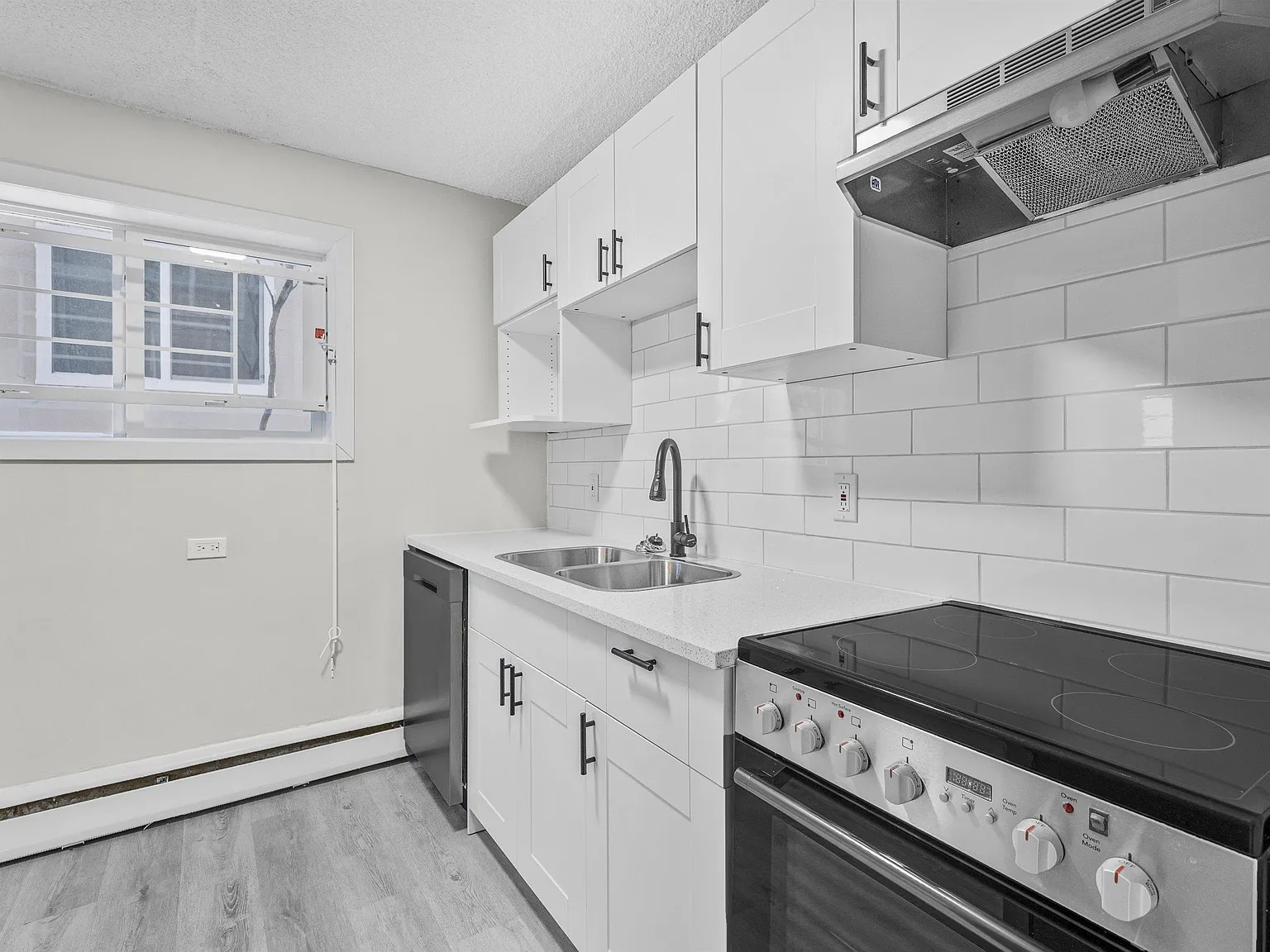 1 bed, 1.0 bath, 467 sqft, $1,150 — Photo 1