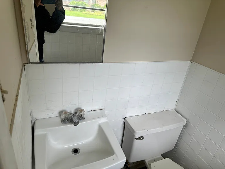 103 E Scott St — Photo 9