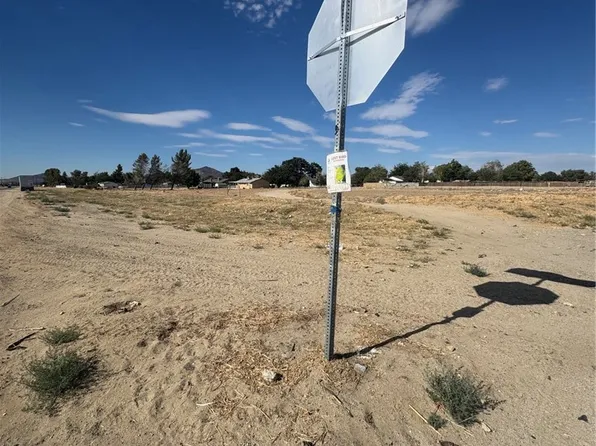 170 Valeport Ave Lot 31, Lancaster, CA 93535