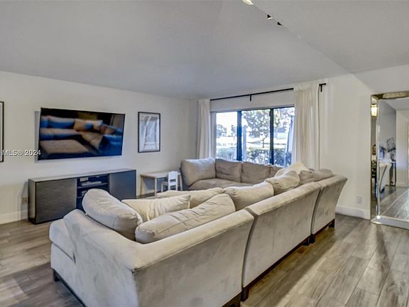 2nd image of 7001 Marlberry Ln