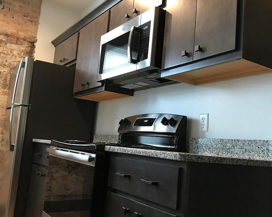 1st image of 2616 Vine St APT 3