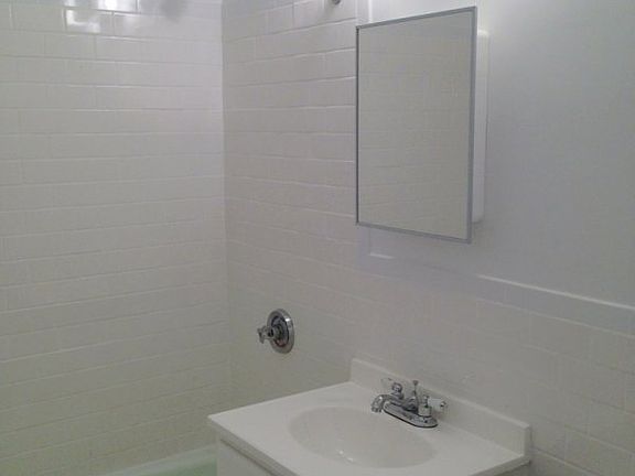 5th image of 410 St Nicholas Ave APT 26G