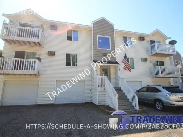 949 Wescott Trl APT 201, Eagan, MN 55123