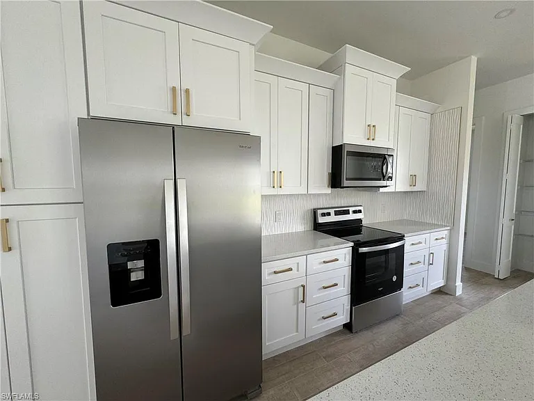 1421 NE 17th Ave — Photo 14