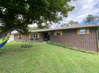 9220 Pedigo Rd, Powell, TN 37849