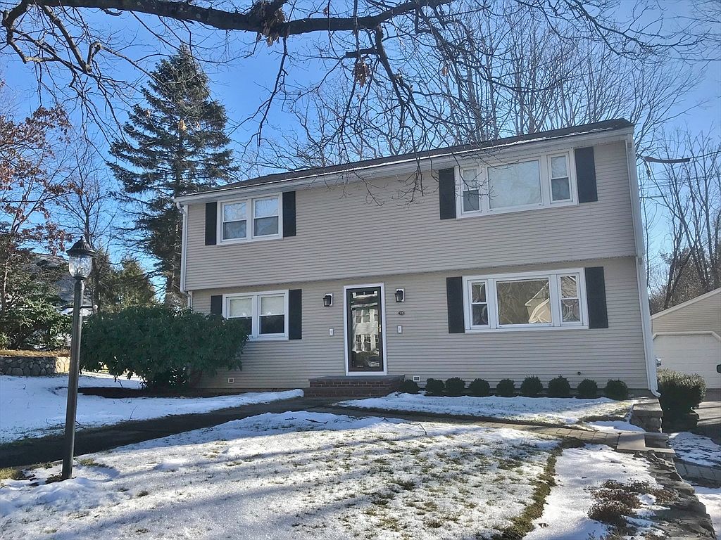 59 Haverhill St #1, Andover, MA 01810 | Zillow