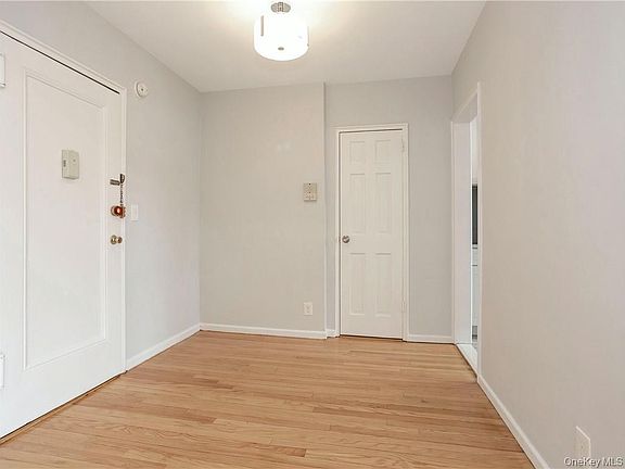3rd image of 15 Quinby Ave APT 1E