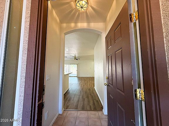 3rd image of 15 S 119th Avenue