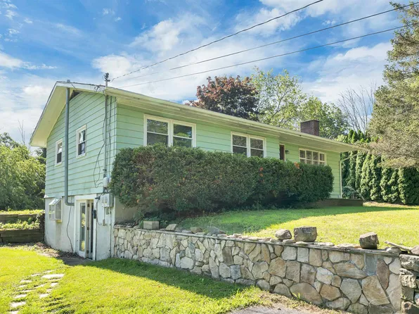 15 Tuttle Lane, Greenland, NH 03840