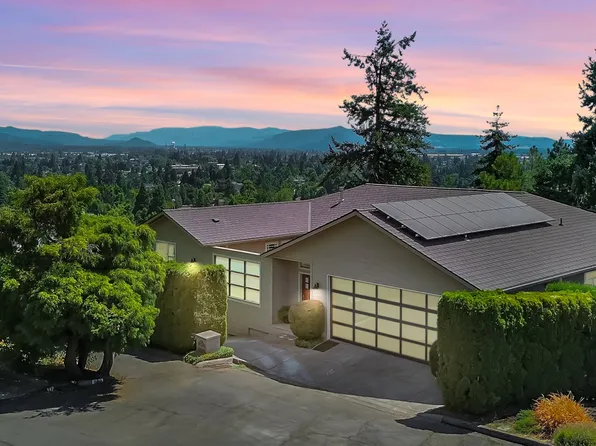 835 Willacade Ct, Springfield, OR 97477