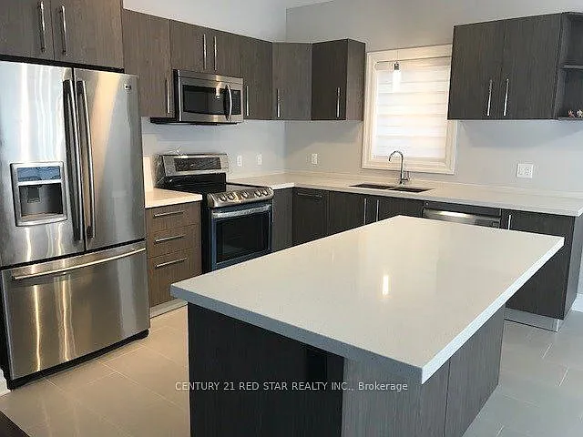 4 bed, $3,100 — Photo 4