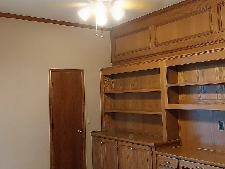 441 Cactus Rd — Photo 11