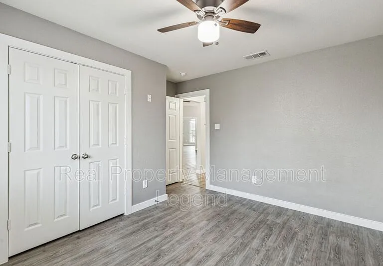 1800 Meadowlark Ln — Photo 20
