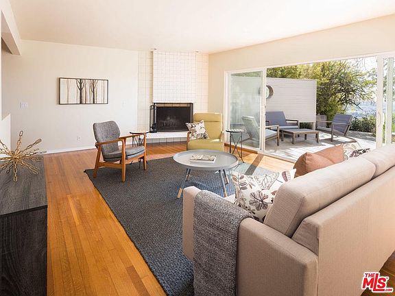 2nd image of 1014 W Avenue 37