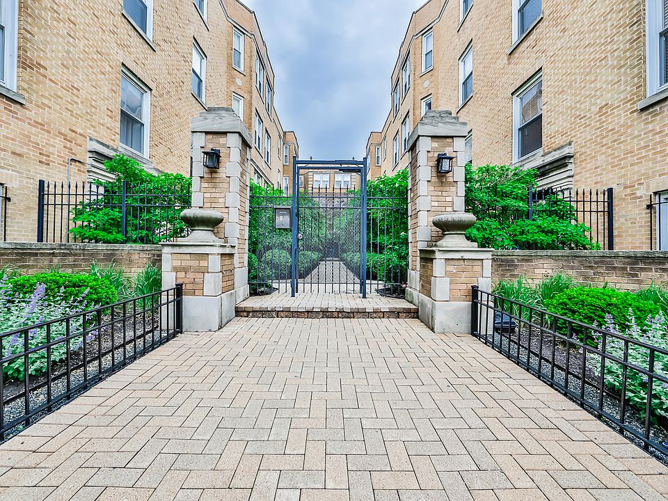 1st image of 536 W Belmont Ave APT 3W