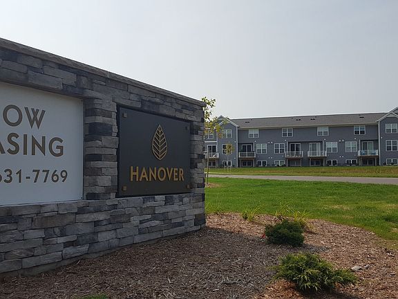 2nd image of 6121 Hanover Woods Dr