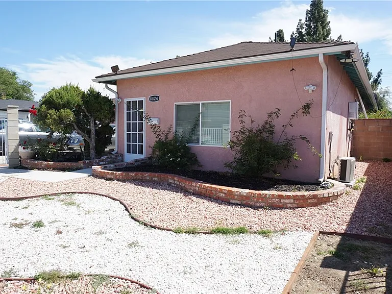 8824 Quartz Ave — Photo 22