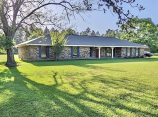 5291 Highway 43 N, Carriere, MS 39426