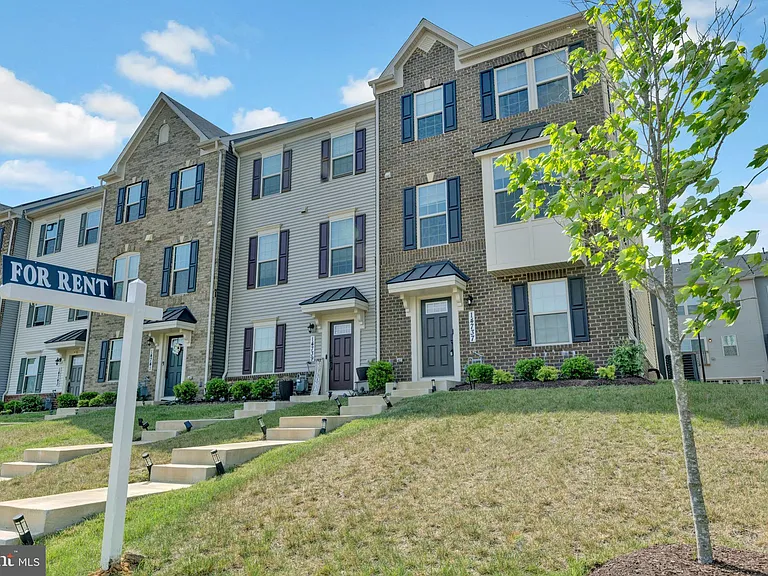14737 Earl Mitchell Ave #E — Photo 19
