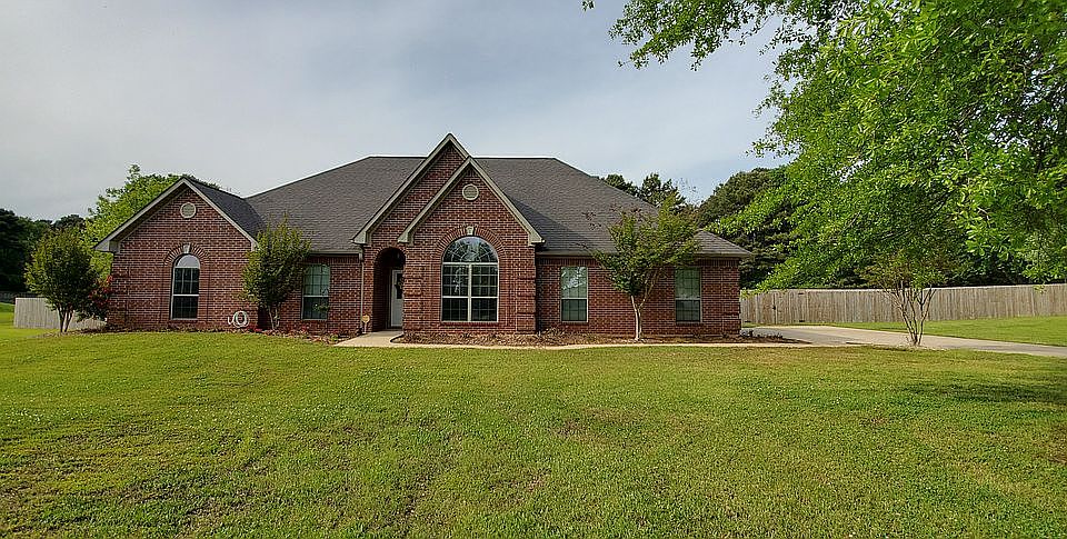 1st image of 7101 Stonewall Dr