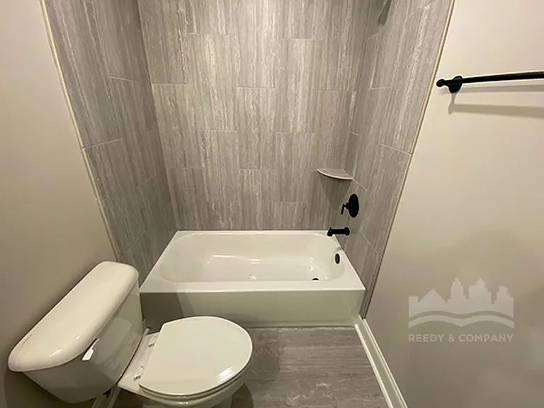 565 Beau View Way — Photo 14