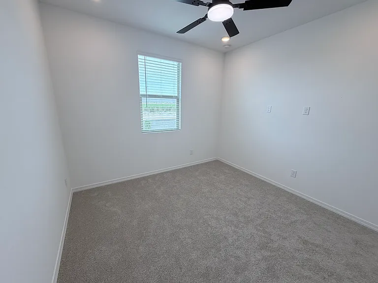 24172 W Raymond St — Photo 48